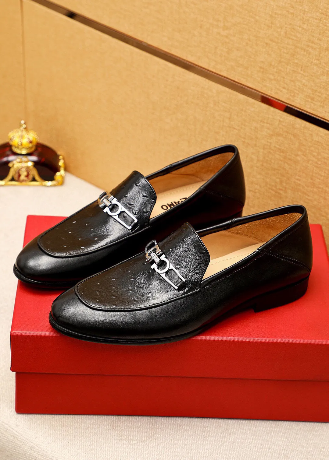 Men's shoes 💰480 💐[Ferragamo/Ferragamo] (high-end Niuli) New 🐲Ferragamo* Ferragamo classic formal leather shoes! The upper is made of imported first-layer cowhide and the upper is made of comfortable first-layer cowhide leather lining! Original wear-resistant rubber outsole! High quality products! Code number 38-44 (45🉑️customized)